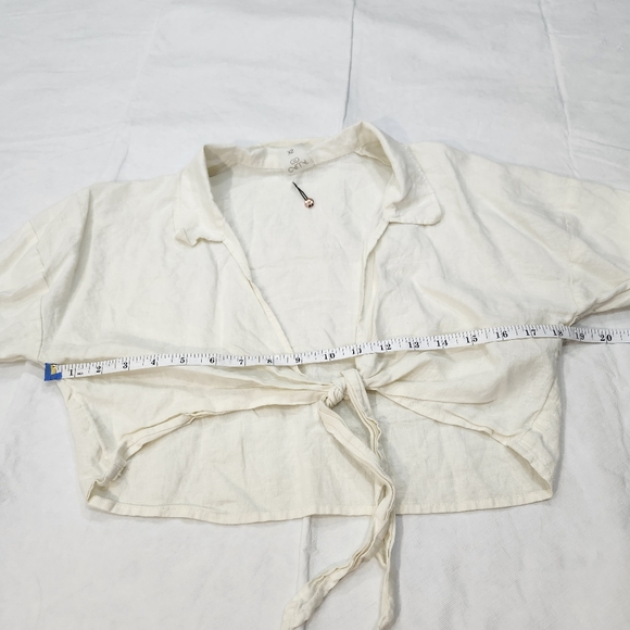 Calla size XS Off White Tie-Front Blouse - Picture 5 of 8